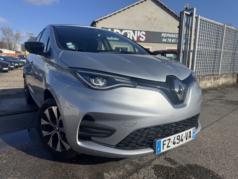 RENAULT ZOE (2) R110 LIMITED ACHAT INTEGRAL 2021 52KWH